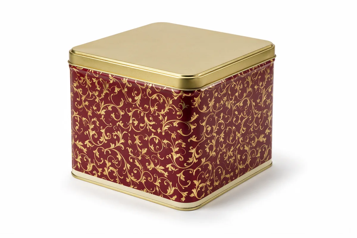 Panettone Tin — 215 × 215 × 150 mm